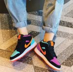 نایک جردن وان مولتی کالر Nike Jordan 1 Mid Multi Color