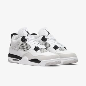 نایک ایر جردن 4 میلیتاری بلک Jordan 4 Retro Military Black