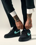 نایک ایرفورس وان تیفانی .Nike Air Force 1 Low Tiffany & Co