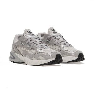 کتونی آدیداس آستیر adidas Astir