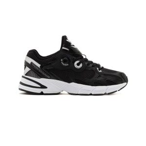 کتونی آدیداس آستیر adidas Astir