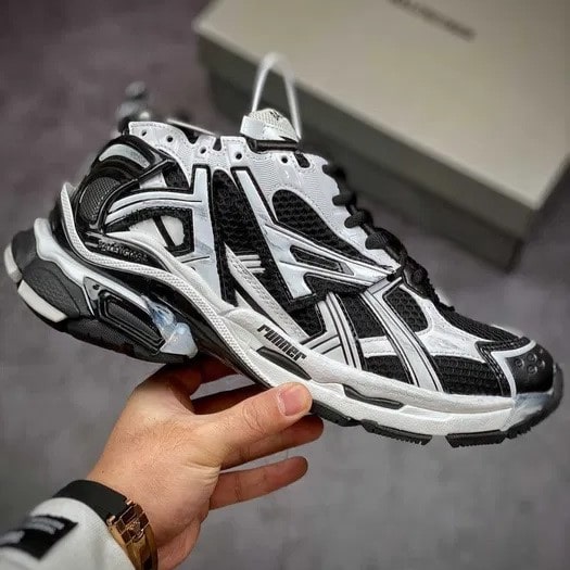 بالنسیاگا رانر سفید مشکی Balenciaga Runner White Black White بالنسیاگا رانر سفید مشکی Balenciaga Runner White Black White
