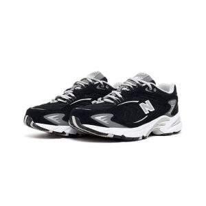 کتونی نیوبالانس 725 مشکی New Balance