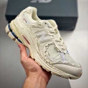 کتونی نیوبالانس 2002R سفید New Balance