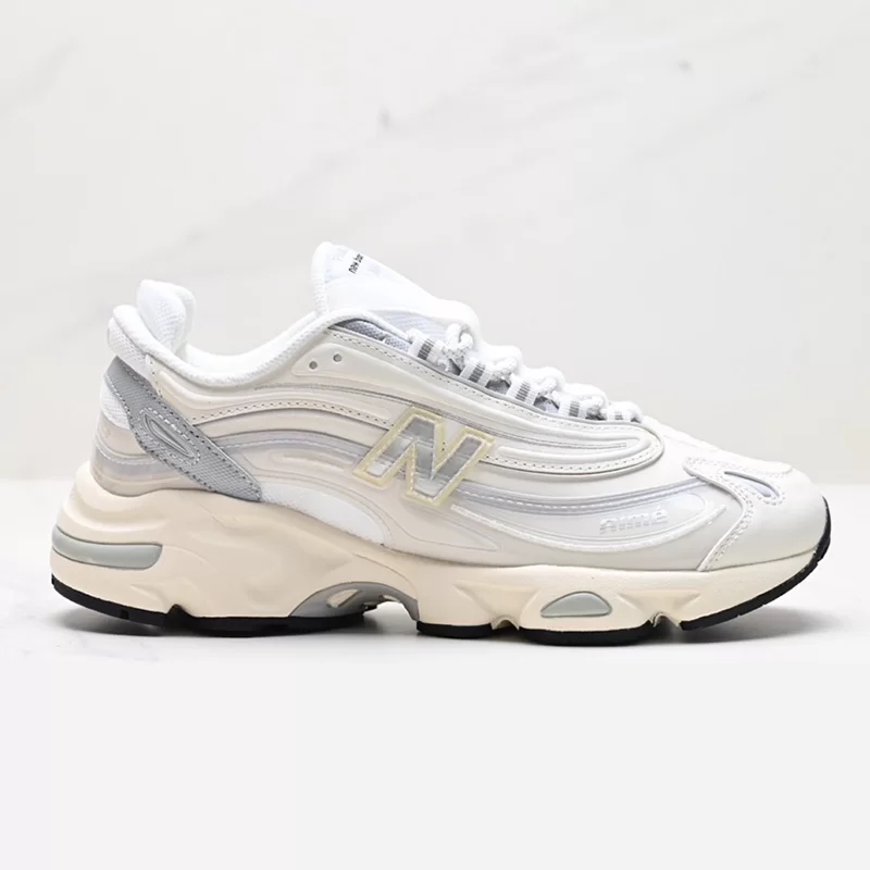 کتونی نیوبالانس 1000کرم New Balance 1000 Aime Leon Dore White کتونی نیوبالانس 1000کرم New Balance 1000 Aime Leon Dore White
