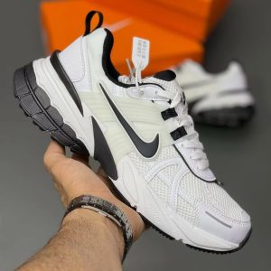 کتونی نایک وی تو کی ران سفید مشکی NIKE V2K RUN