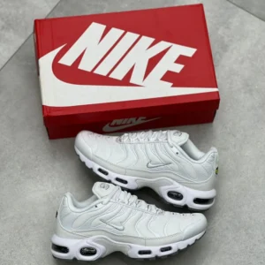 کفش نایک ایر مکس تی‌ان سفید Air Max TN Triple White مستر
